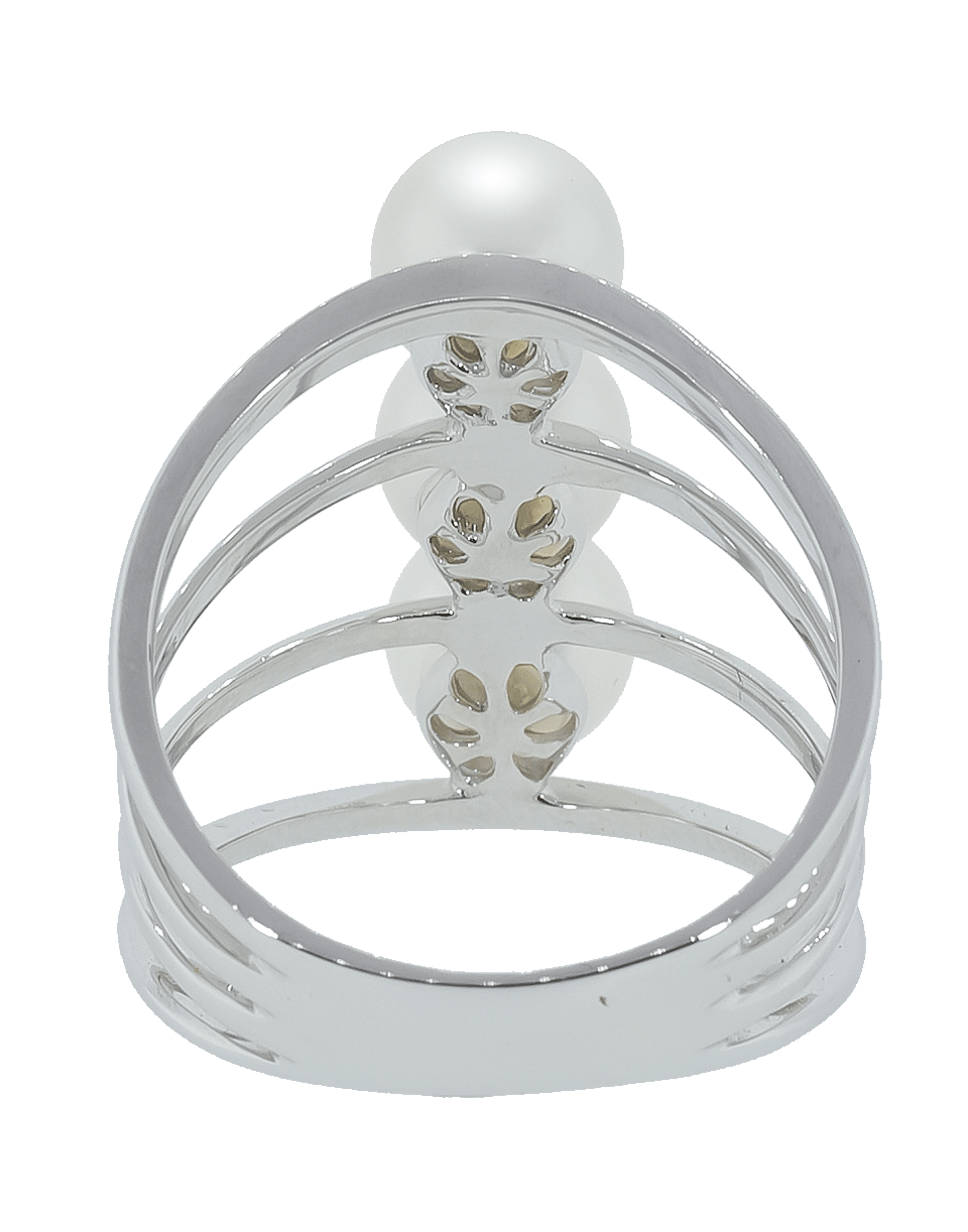 BAGGINS-Three White Akoya Pearl Ring-WHITE GOLD