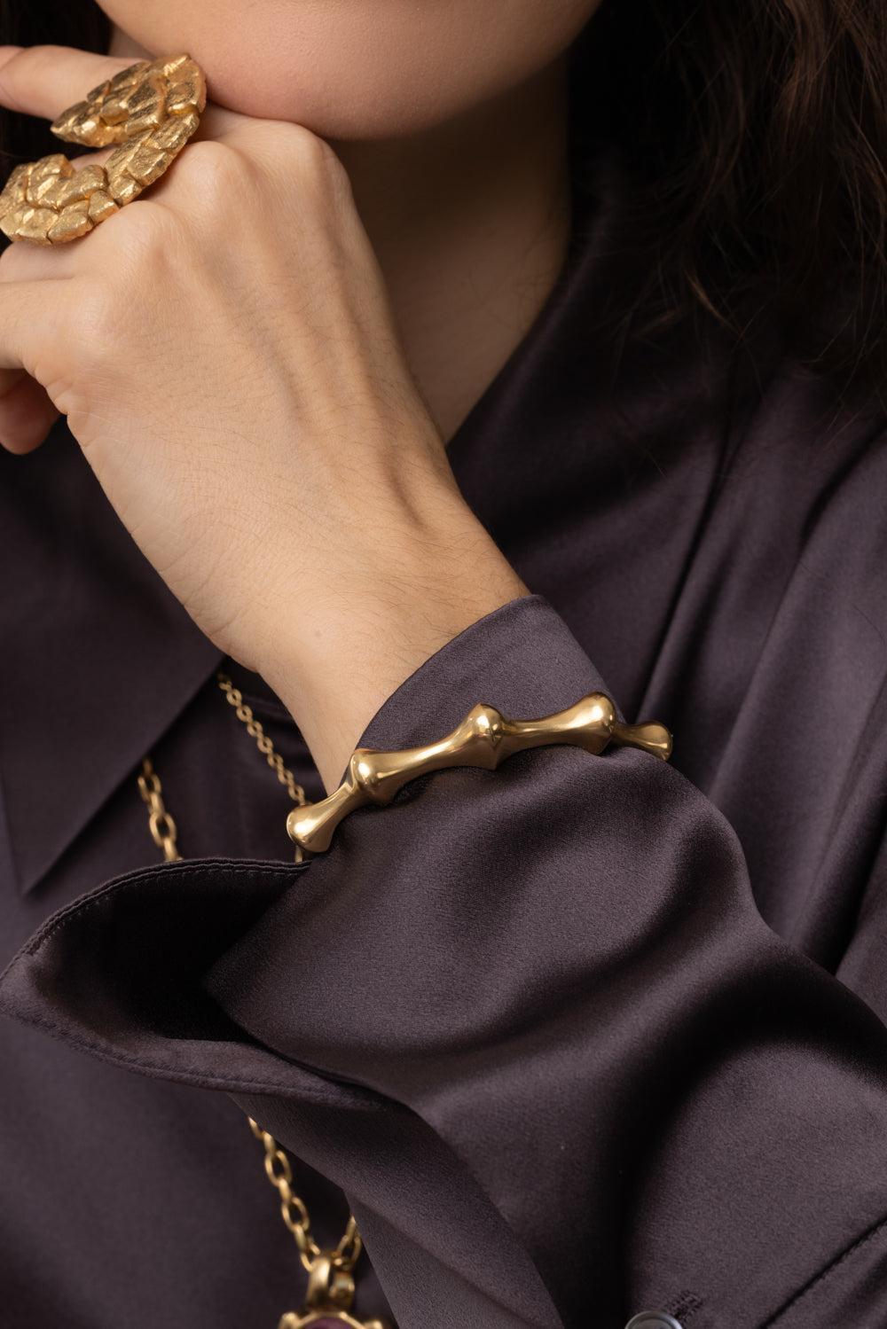 Chrona I Hinged Cuff Bracelet-YELLOW GOLD-M-JEWELRYFINE JEWELBRACELET O-VRAM