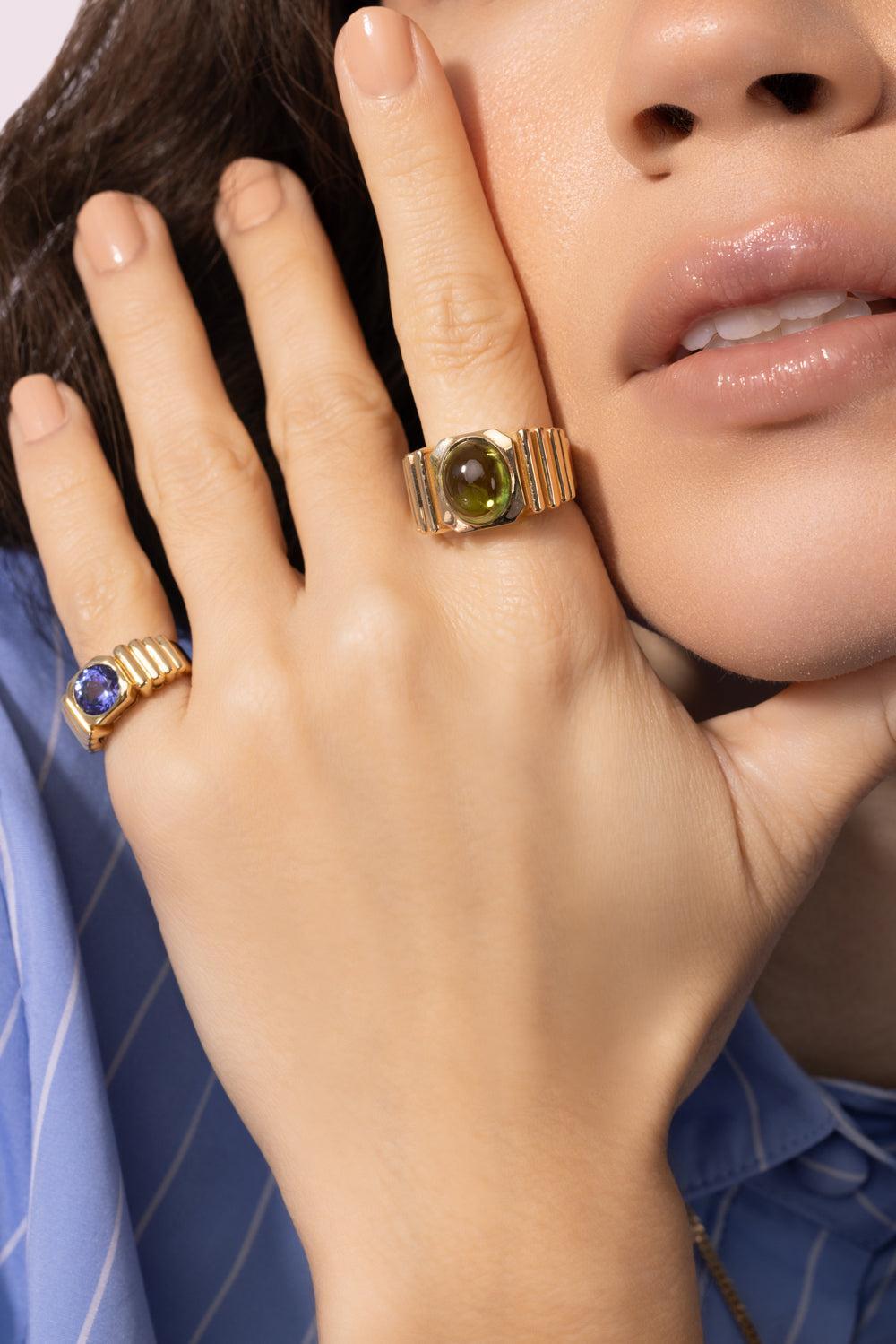 Tanzanite Van Inca Signet Ring-YELLOW GOLD-4-JEWELRYFINE JEWELRING-VAN