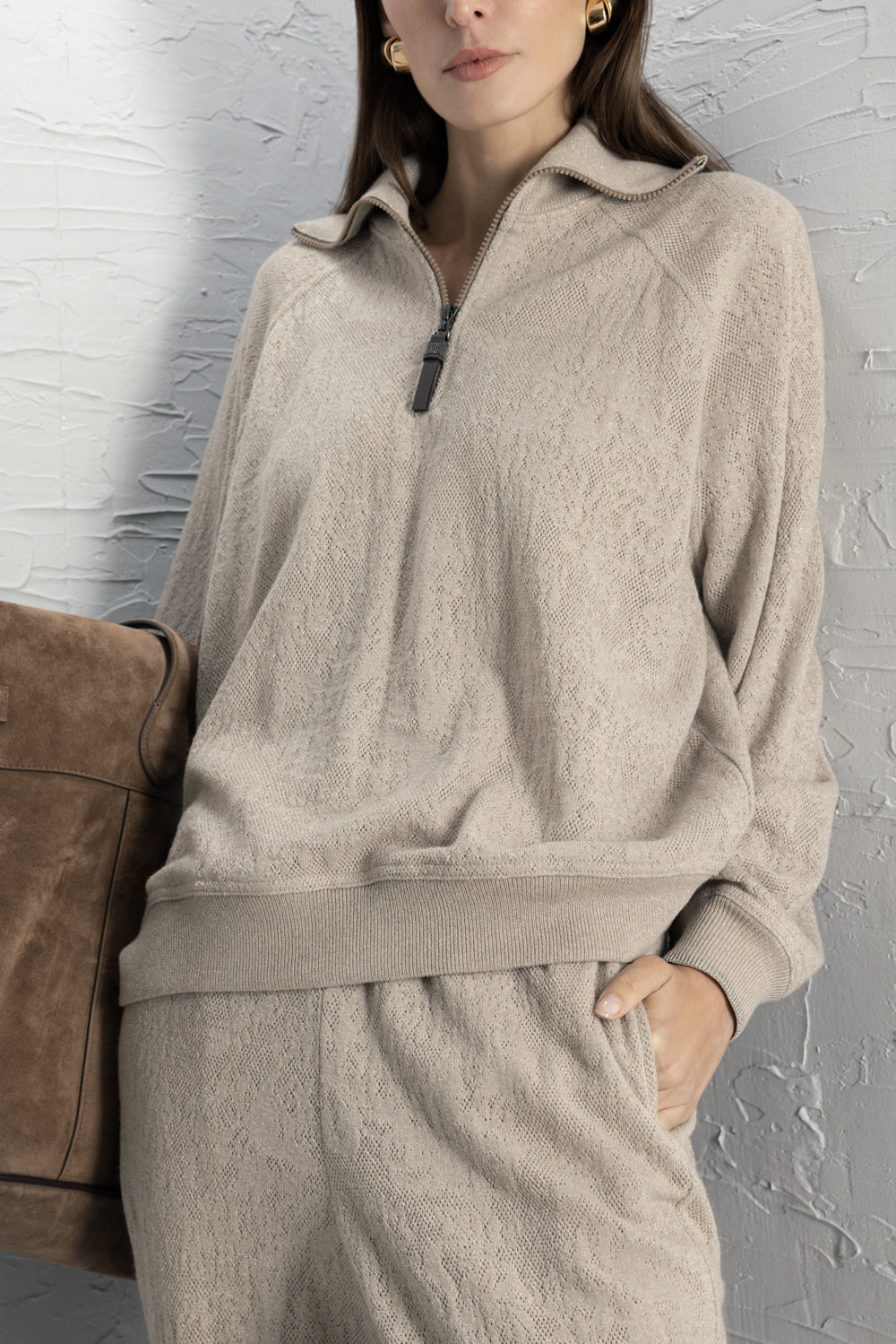 Long Sleeve Knit Pullover - Beige