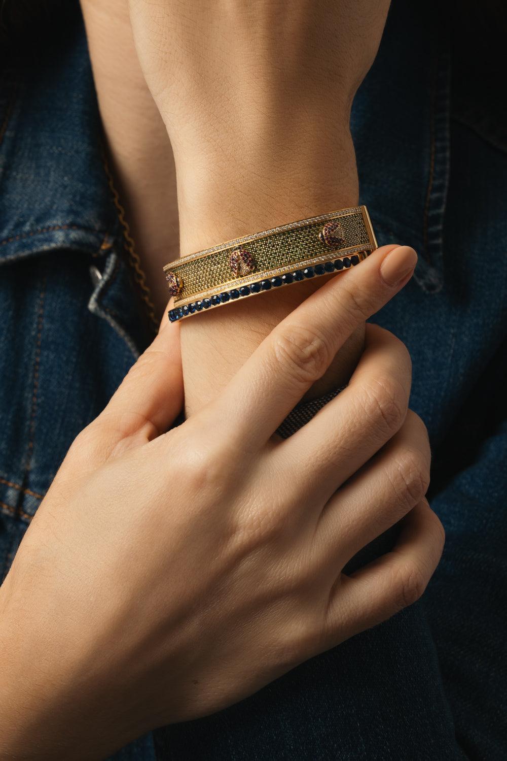Blue Sapphire Keeper Bangle Bracelet-YELLOW GOLD-17-JEWELRYFINE JEWELBRACELET O-GRACE WINFREY