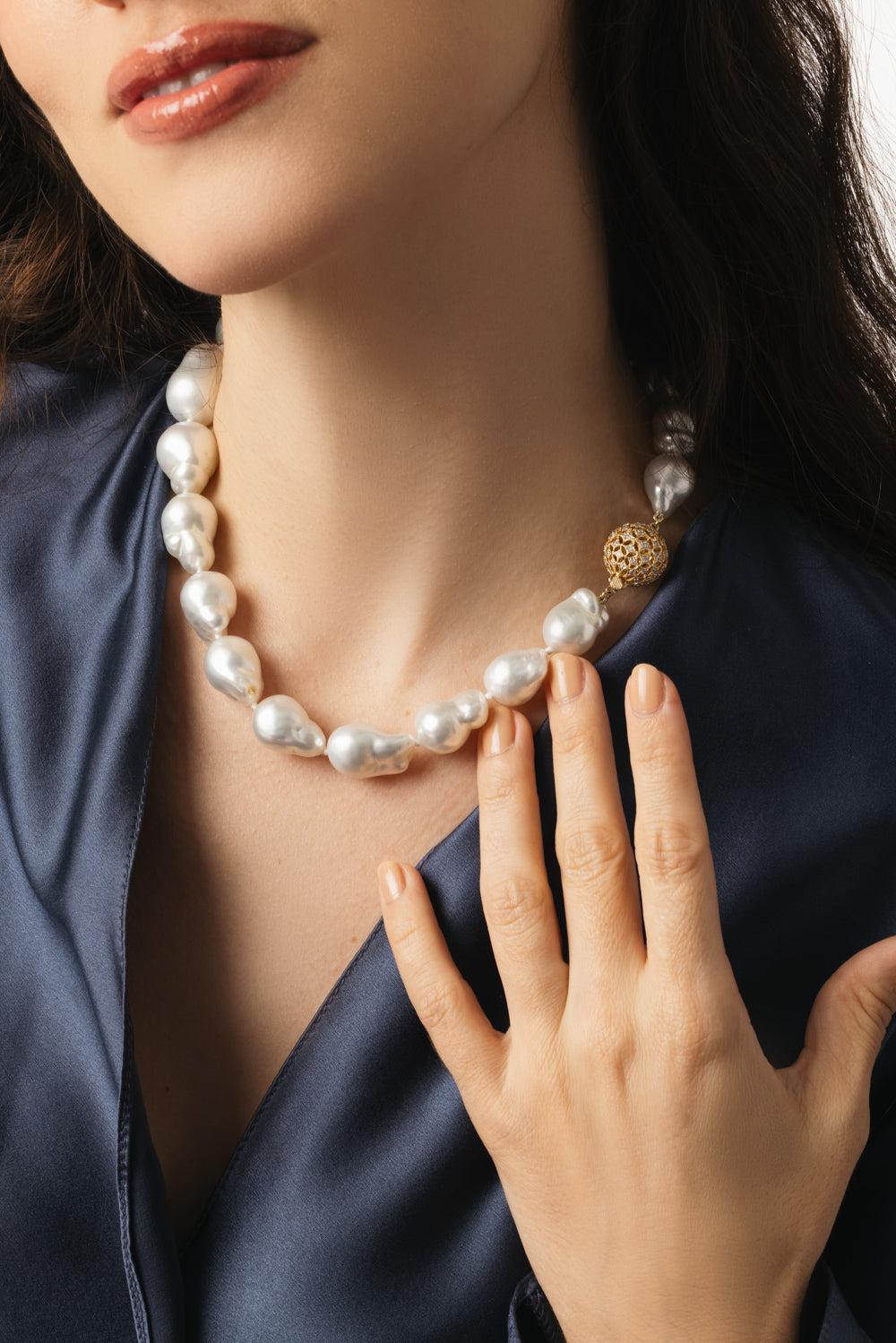 South Sea Pearl Diamond Necklace-YELLOW GOLD-16.5-JEWELRYFINE JEWELNECKLACE O-BAGGINS