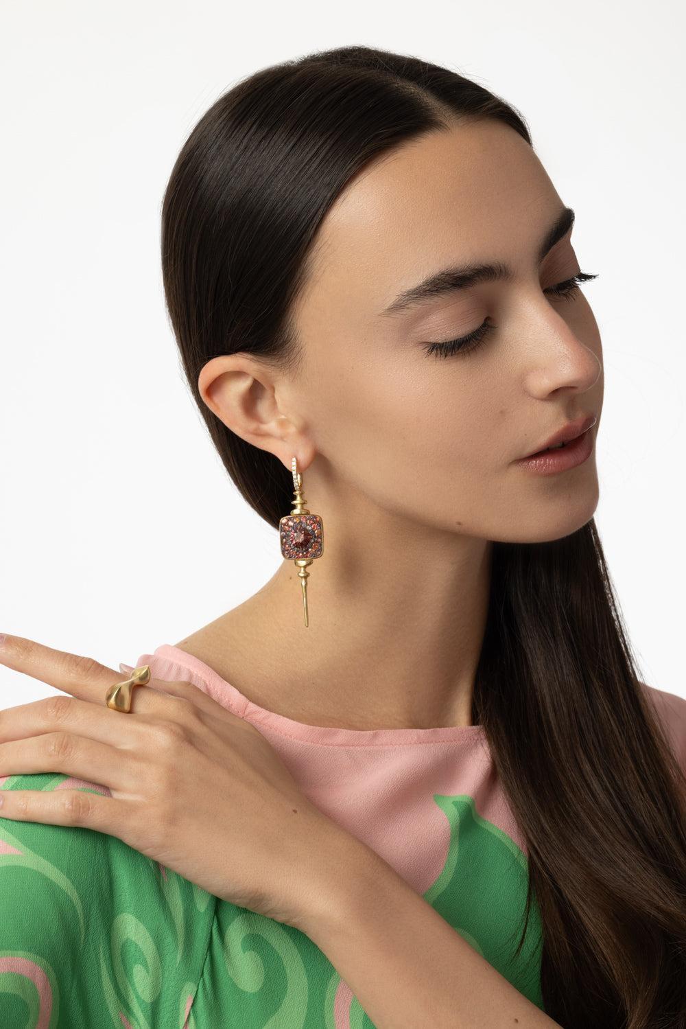 Chrona Disco Square Earrings-YELLOW GOLD-JEWELRYFINE JEWELEARRING-VRAM