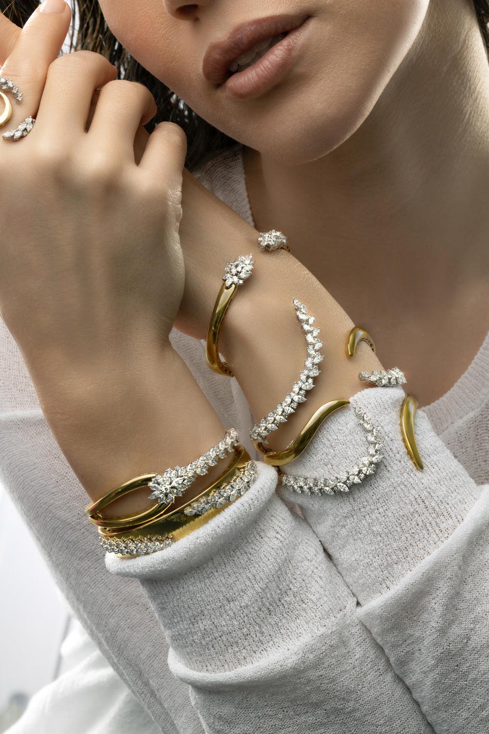 Golden Strada Bangle Bracelet-YELLOW GOLD-JEWELRYFINE JEWELBRACELET O-YEPREM JEWELLERY