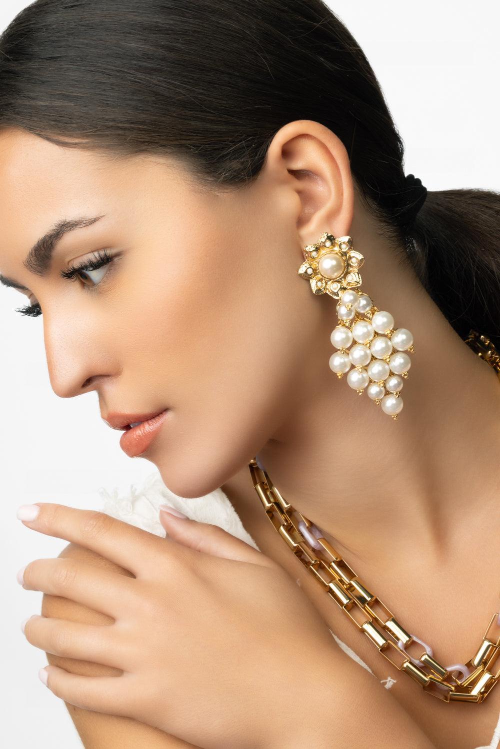 Uva Tassel Earrings-WHITE-JEWELRYBOUTIQUEEARRING-GAS BIJOUX