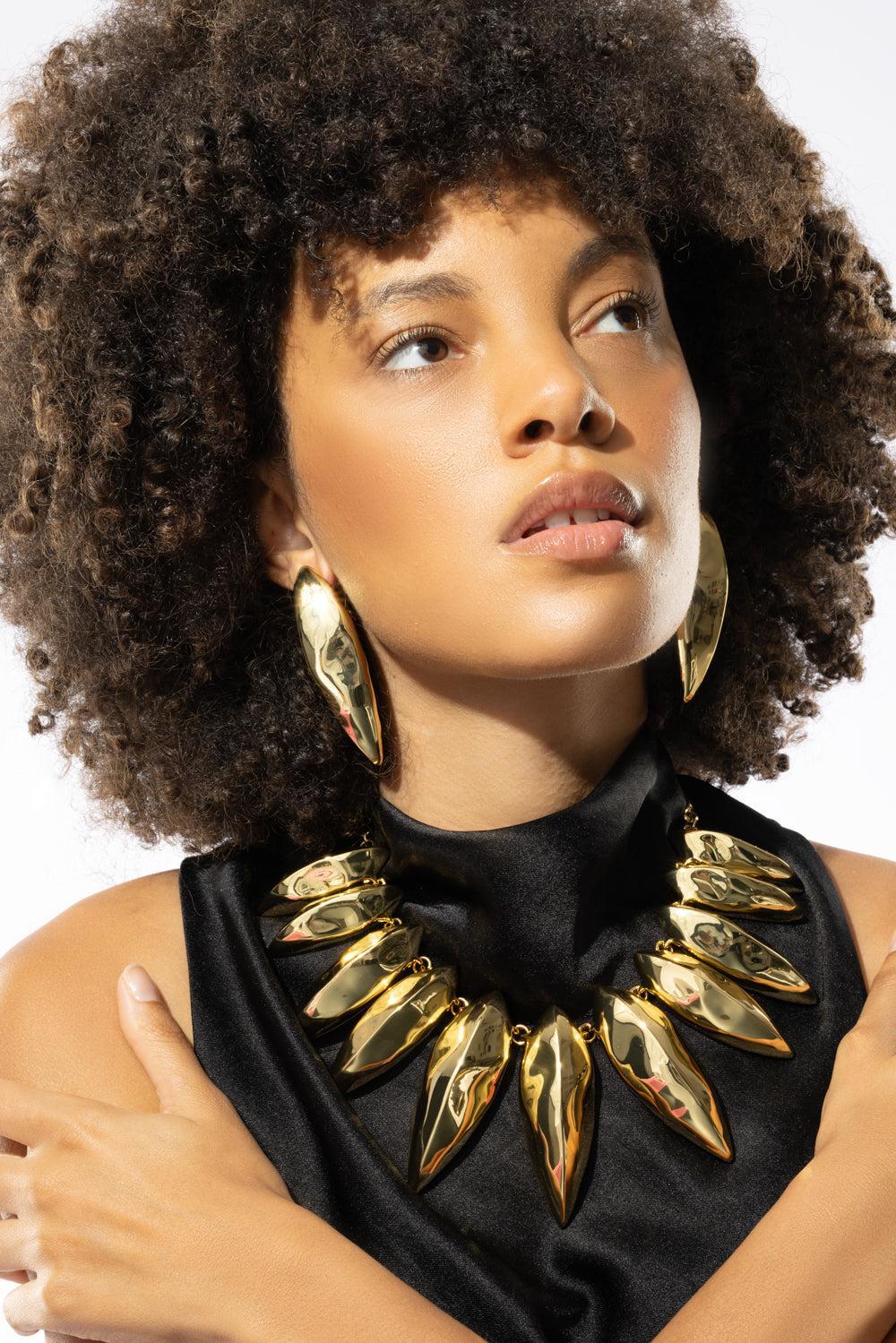 Luminous Edged Hoop Earrings-ONYX-JEWELRYBOUTIQUEEARRING-ALEXIS BITTAR