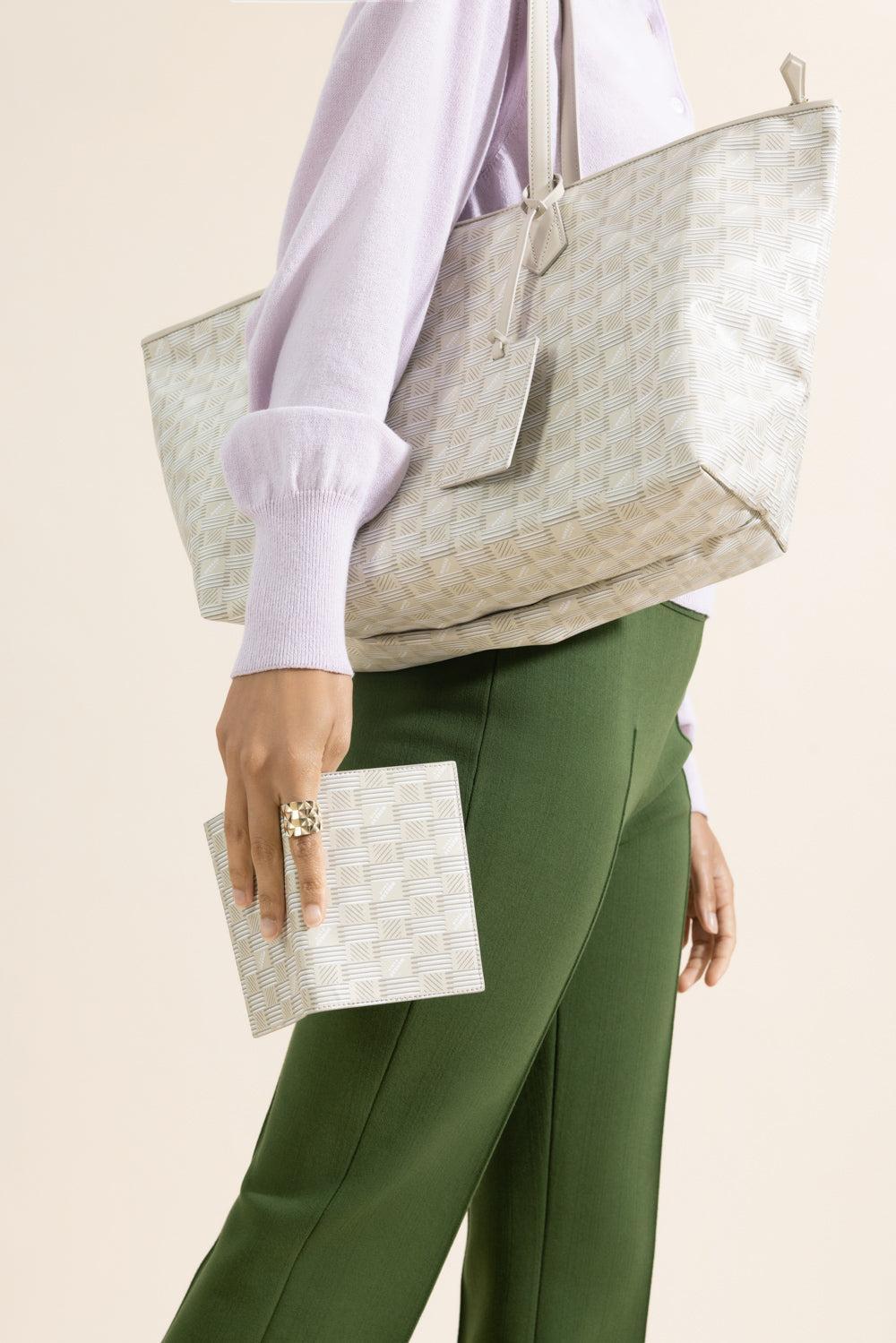 Passport Holder - Cream-CREAM-HANDBAGTRAVEL-MOREAU
