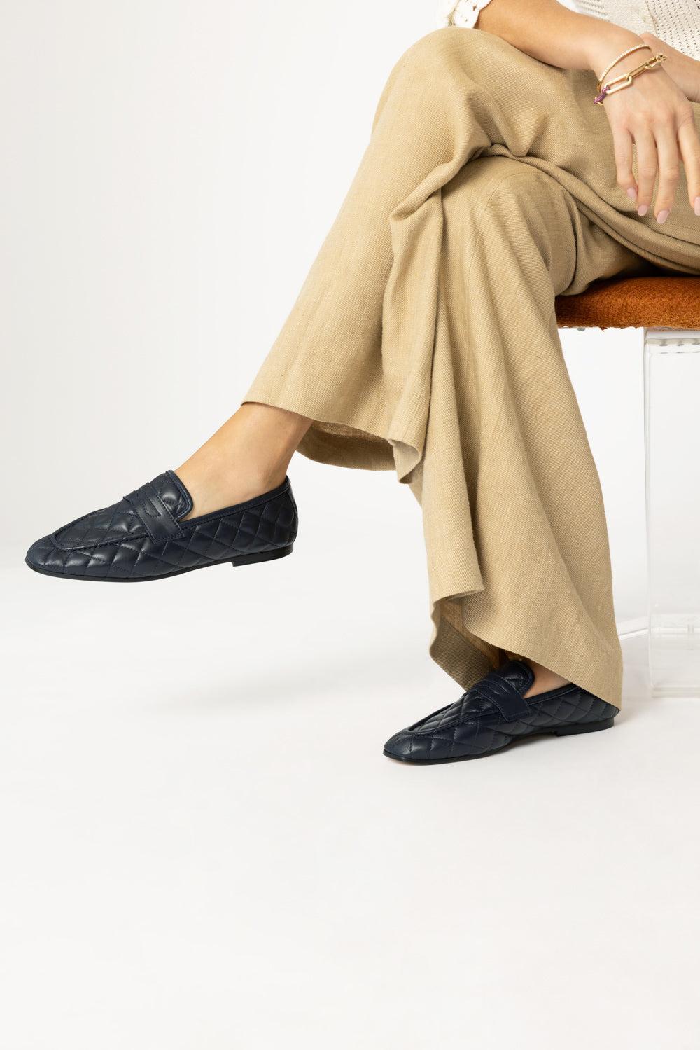 Essenziale Loafers - Quilted Navy-NAVY-36-SHOEFLAT SHOE-SOPHIQUE