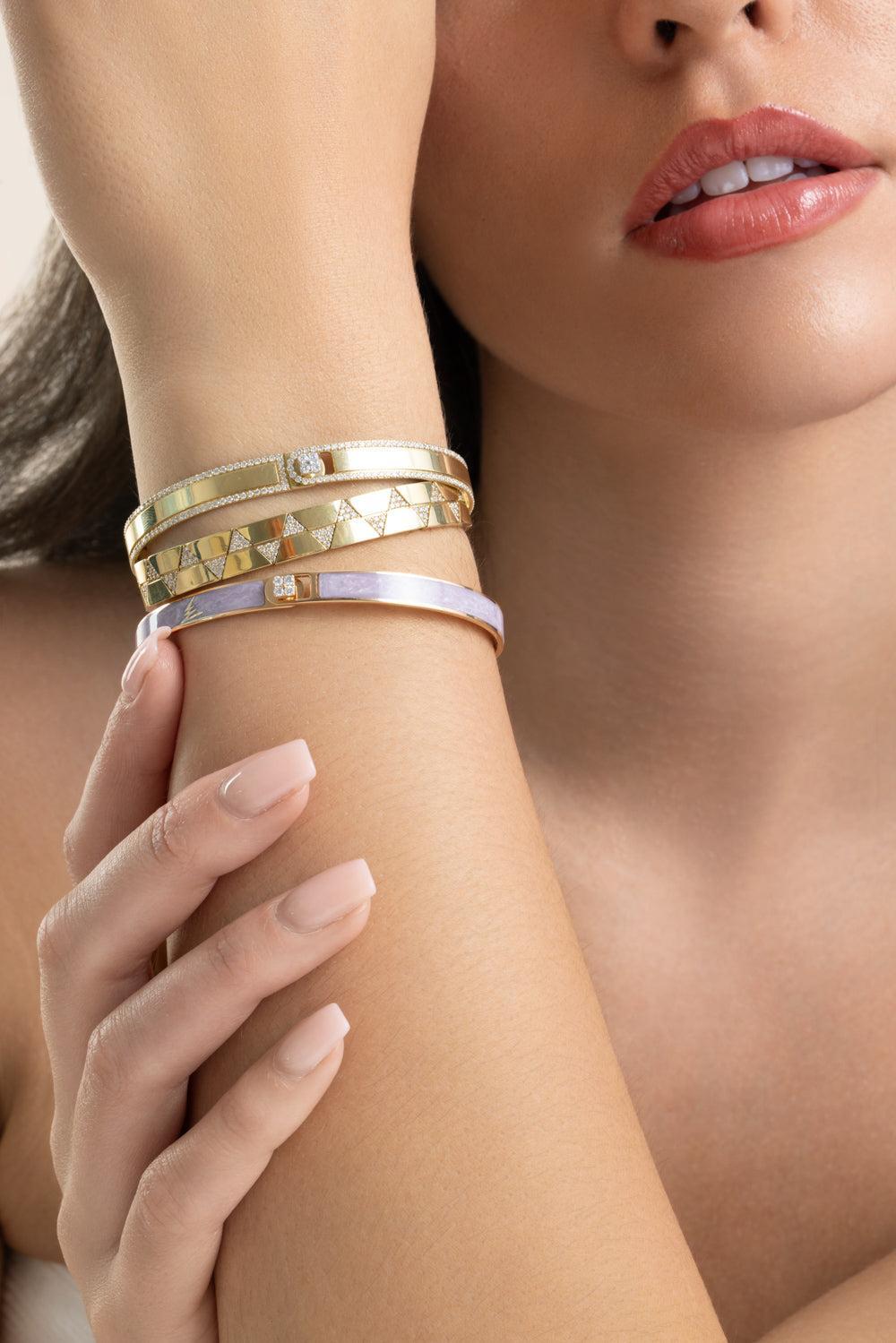 Diamond Spectrum Border Ring-YELLOW GOLD-18-JEWELRYFINE JEWELBRACELET O-ALESSA JEWELRY