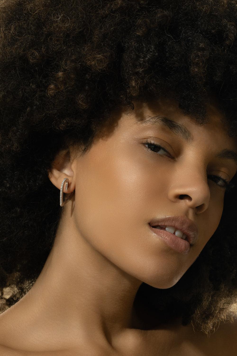 Medium Endless Heart Hoops-WHITE GOLD-JEWELRYFINE JEWELEARRING-CADAR