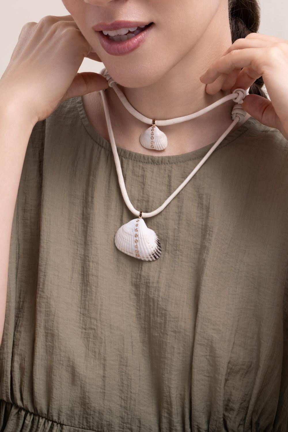 Diamond Line Edul Shell Necklace-ROSE GOLD-JEWELRYFINE JEWELNECKLACE O-DEZSO BY SARA BELTRAN