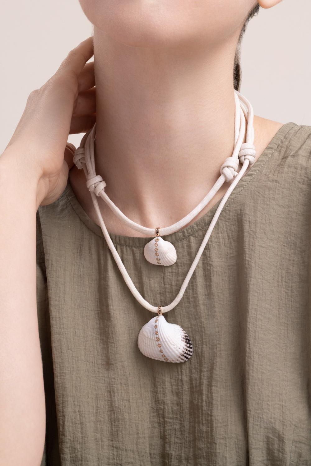 Diamond Line Edul Shell Necklace-ROSE GOLD-JEWELRYFINE JEWELNECKLACE O-DEZSO BY SARA BELTRAN