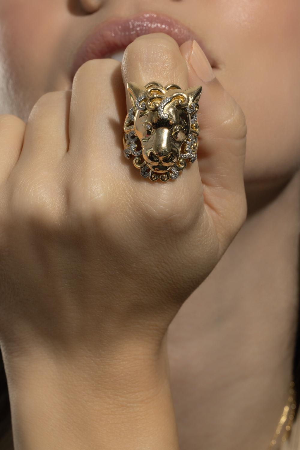 Leo Zodiac Ring-YELLOW GOLD-7.5-JEWELRYFINE JEWELRING-BRENT NEALE