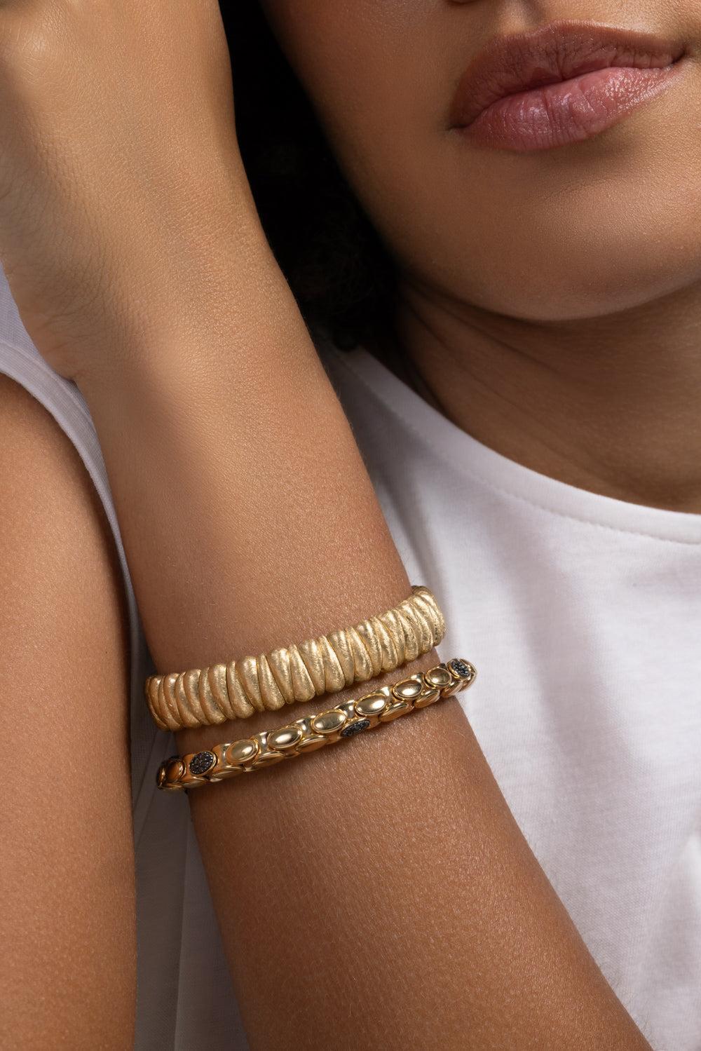 Diamond Satin Gold Bracelet-YELLOW GOLD-JEWELRYFINE JEWELBRACELET O-ROBERTO DEMEGLIO