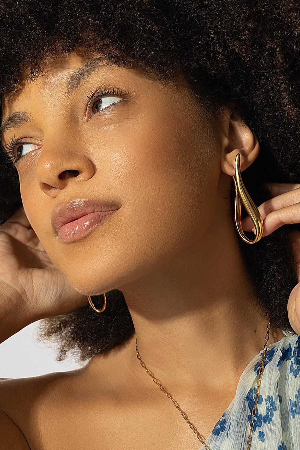 Elongated Wavy Earrings-YELLOW GOLD-JEWELRYFINE JEWELEARRING-LISA NIK