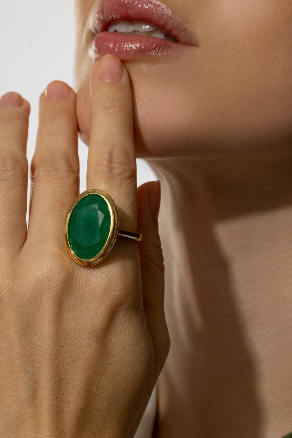 Emerald Oval Cut G-One Ring-YELLOW GOLD-6-JEWELRYFINE JEWELRING-GOSHWARA