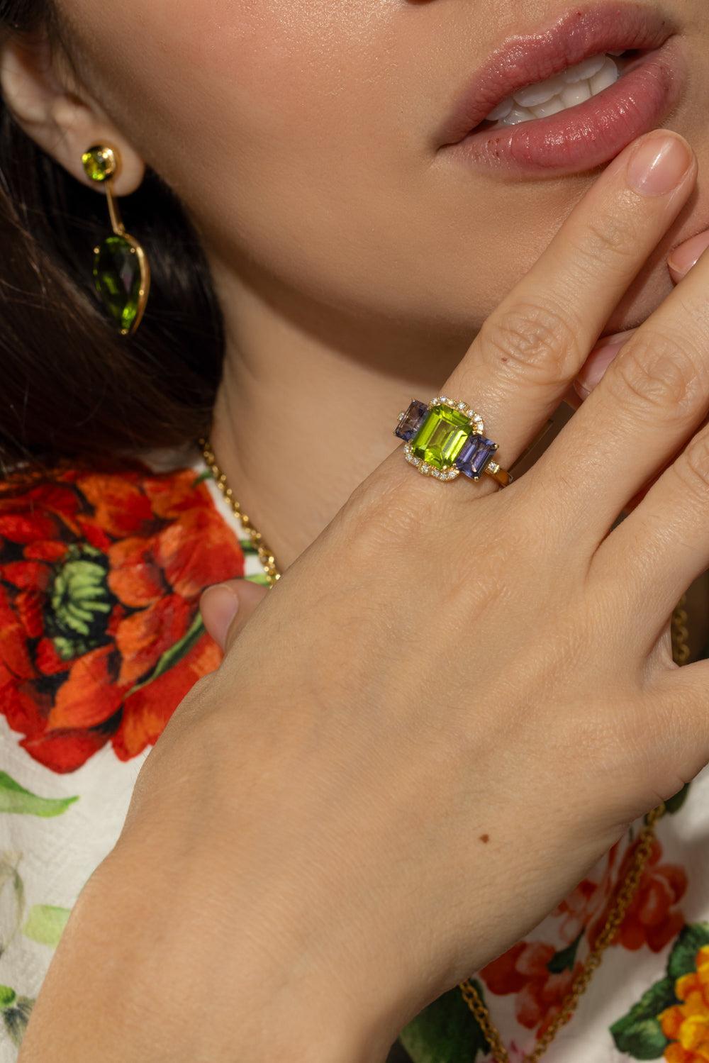 Peridot Lolite Three Stone Gossip Ring-YELLOW GOLD-7-JEWELRYFINE JEWELRING-GOSHWARA