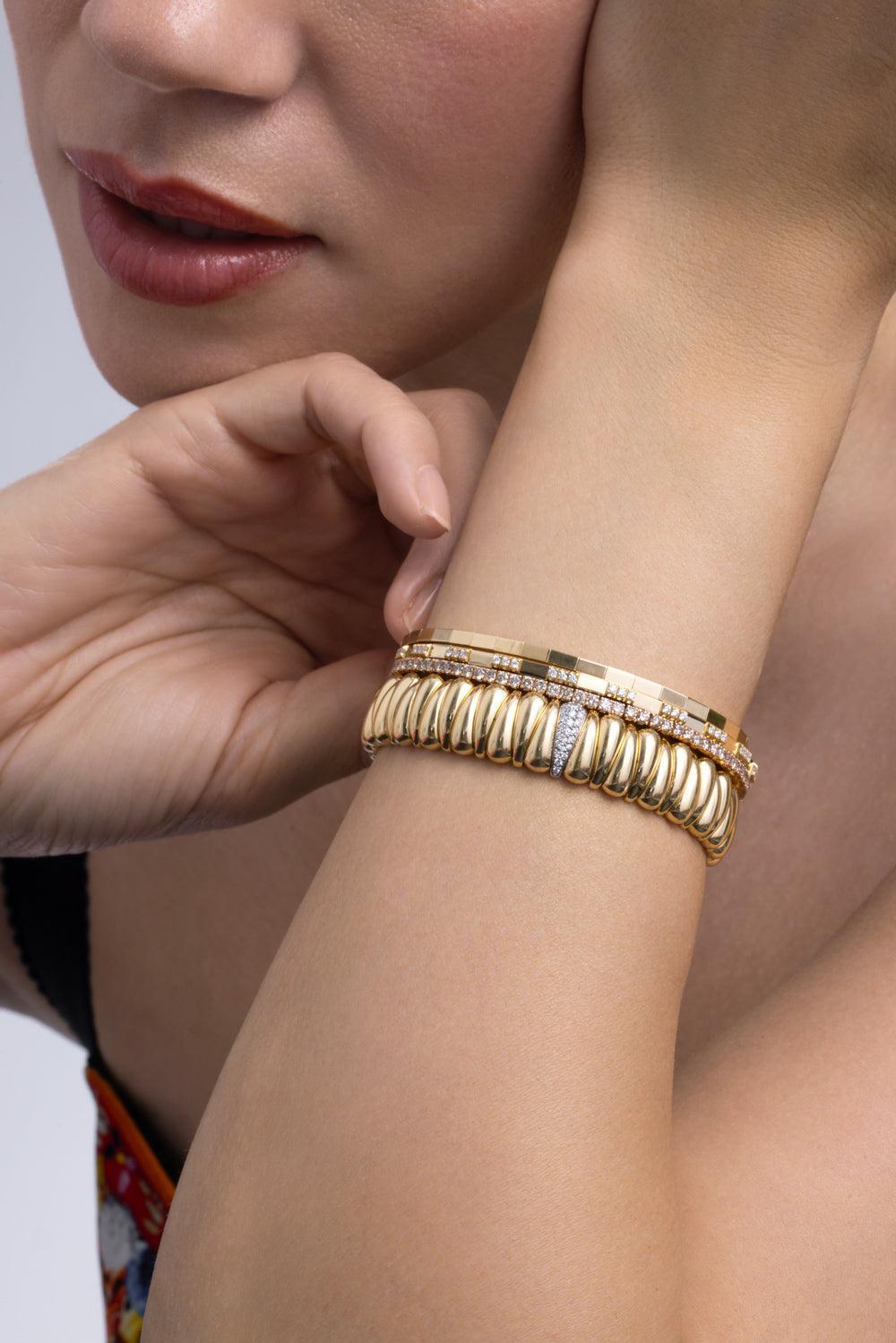 Diamond Alternating Extensible Tennis Bracelet-YELLOW GOLD-JEWELRYFINE JEWELBRACELET O-ROBERTO DEMEGLIO