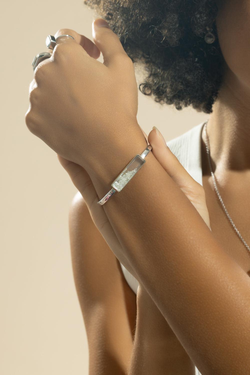 Diamond Core Bangle Bracelet-WHITE GOLD-SM-JEWELRYFINE JEWELBRACELET O-MORITZ GLIK
