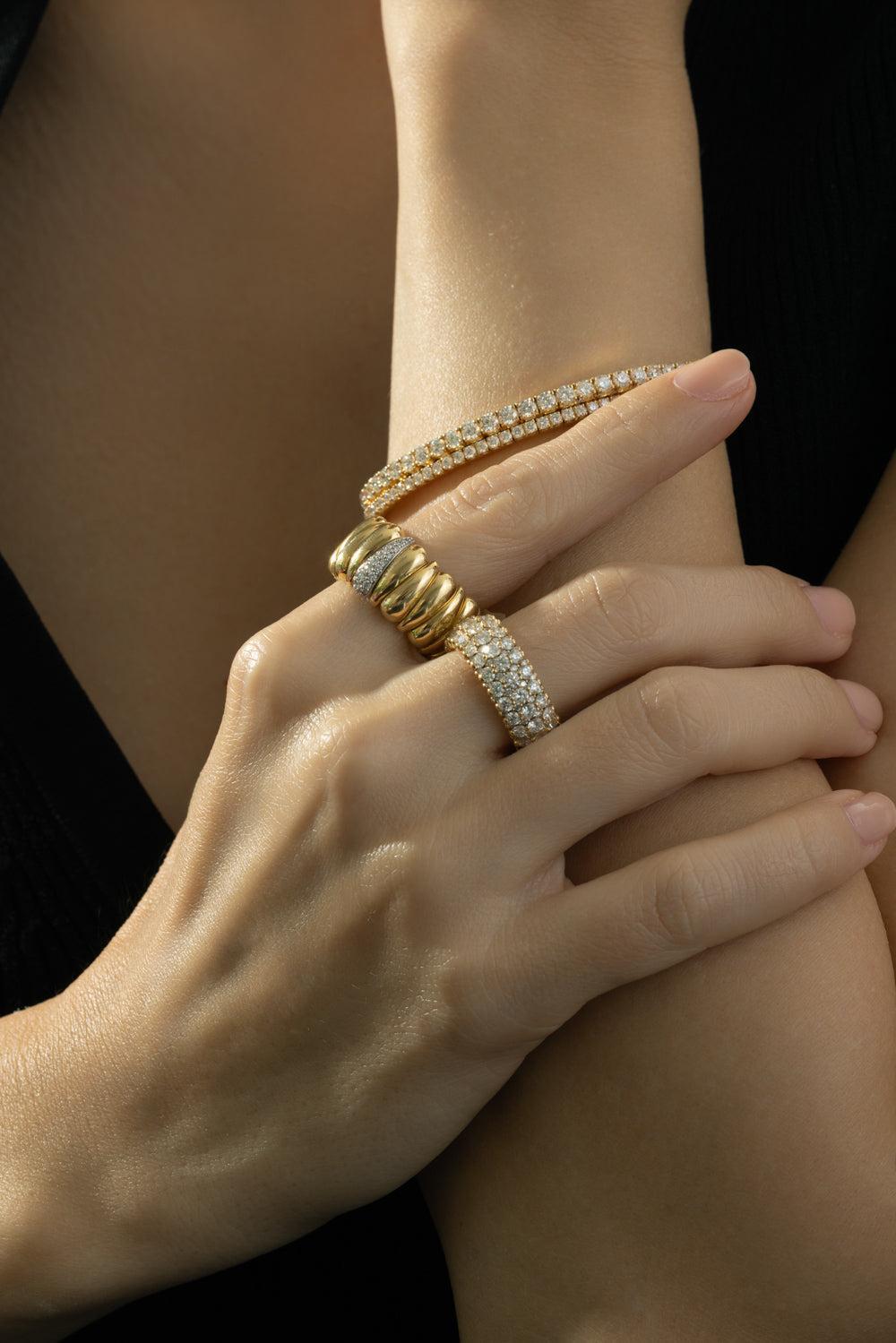 XS One Diamond Artiglio Stretch Ring-YELLOW GOLD-6.75-JEWELRYFINE JEWELRING-ROBERTO DEMEGLIO