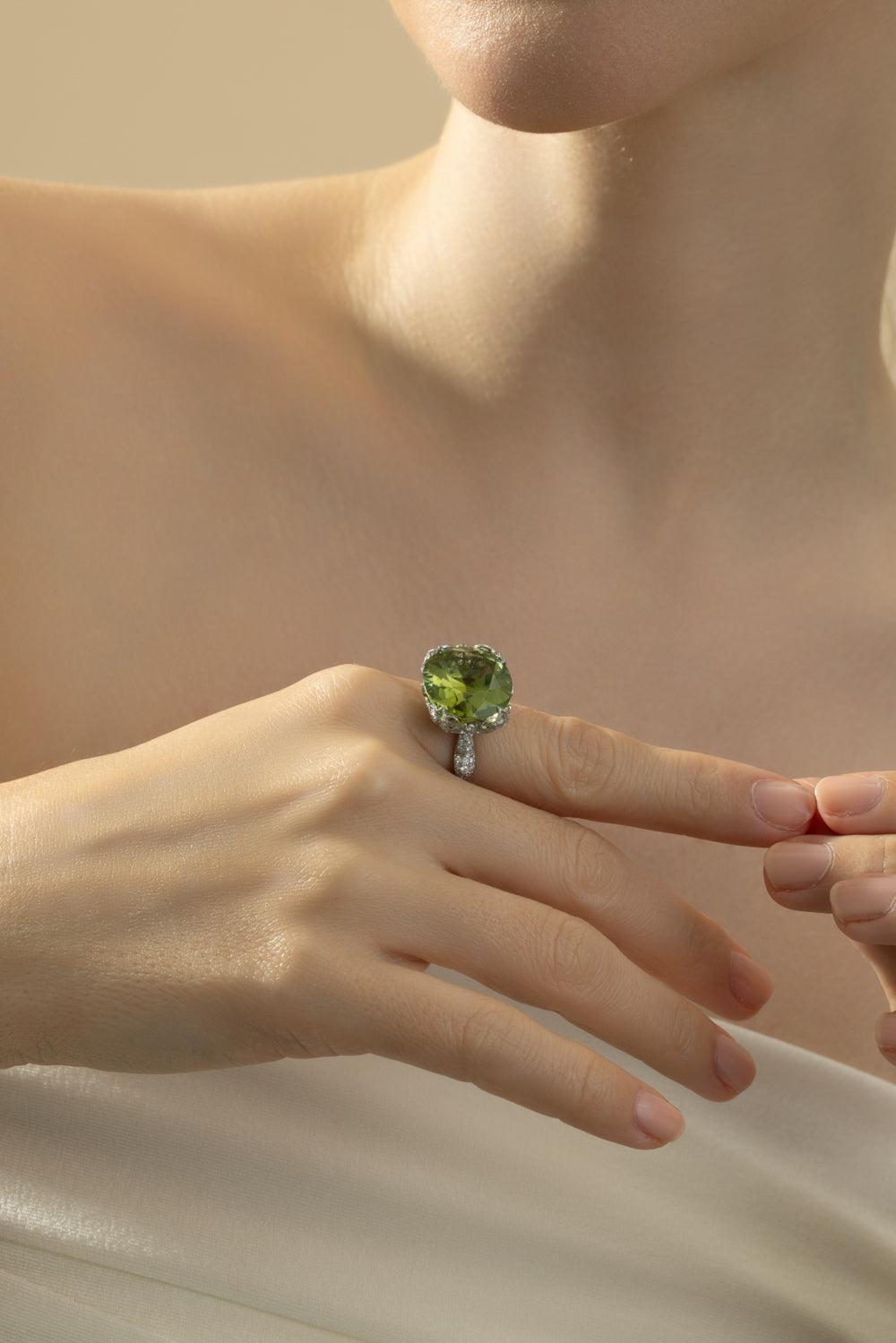 Green Tourmaline Diamond Ring-PLATINUM-5.5-JEWELRYFINE JEWELRING-CICADA