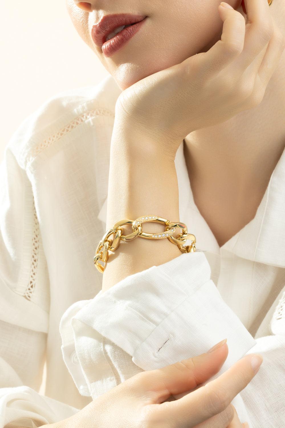 Three Diamond Link Bracelet-YELLOW GOLD-JEWELRYFINE JEWELBRACELET O-BIZZOTTO