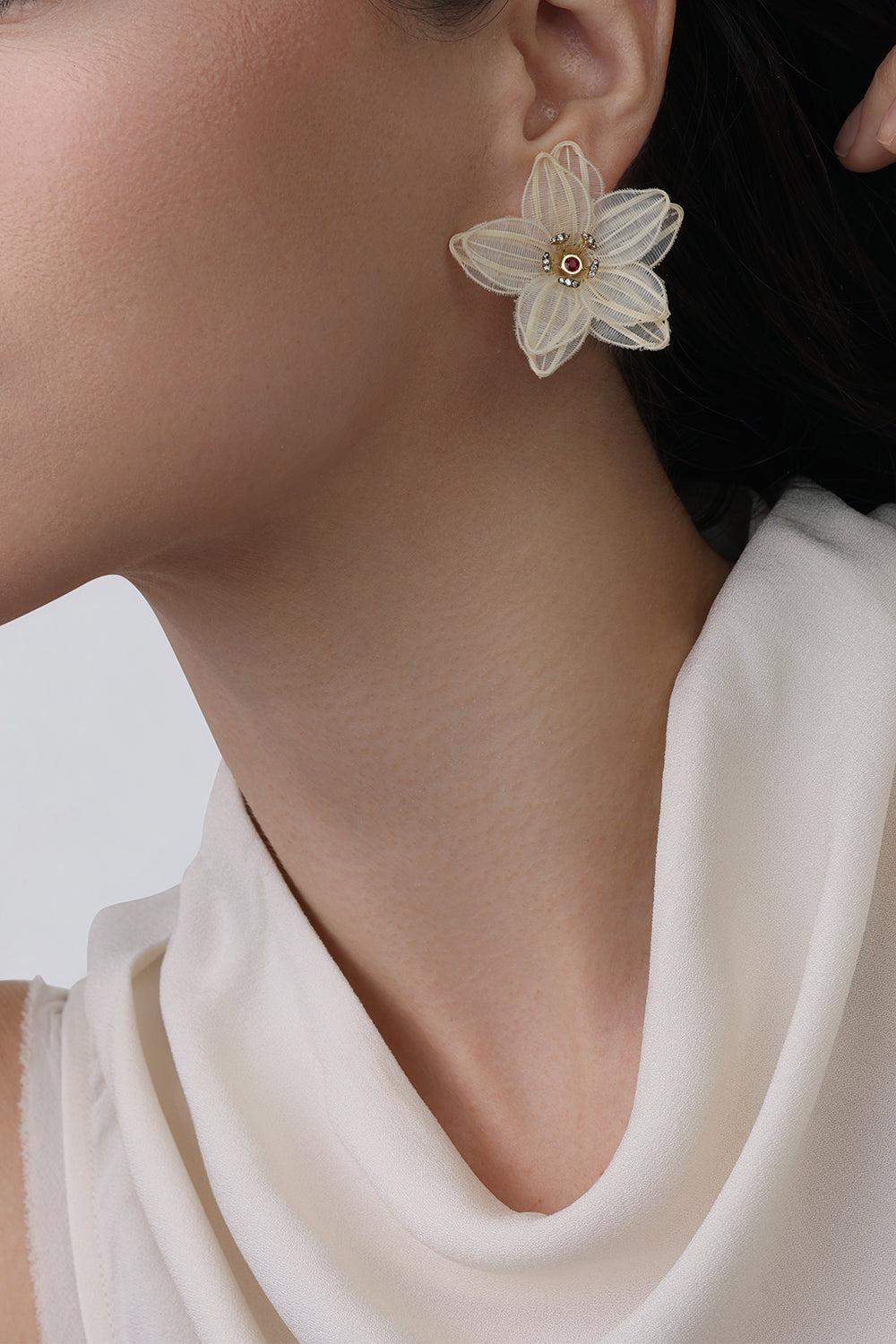  Horse Mane Flower Earrings-YELLOW GOLD-JEWELRYFINE JEWELEARRING-SILVIA FURMANOVICH 