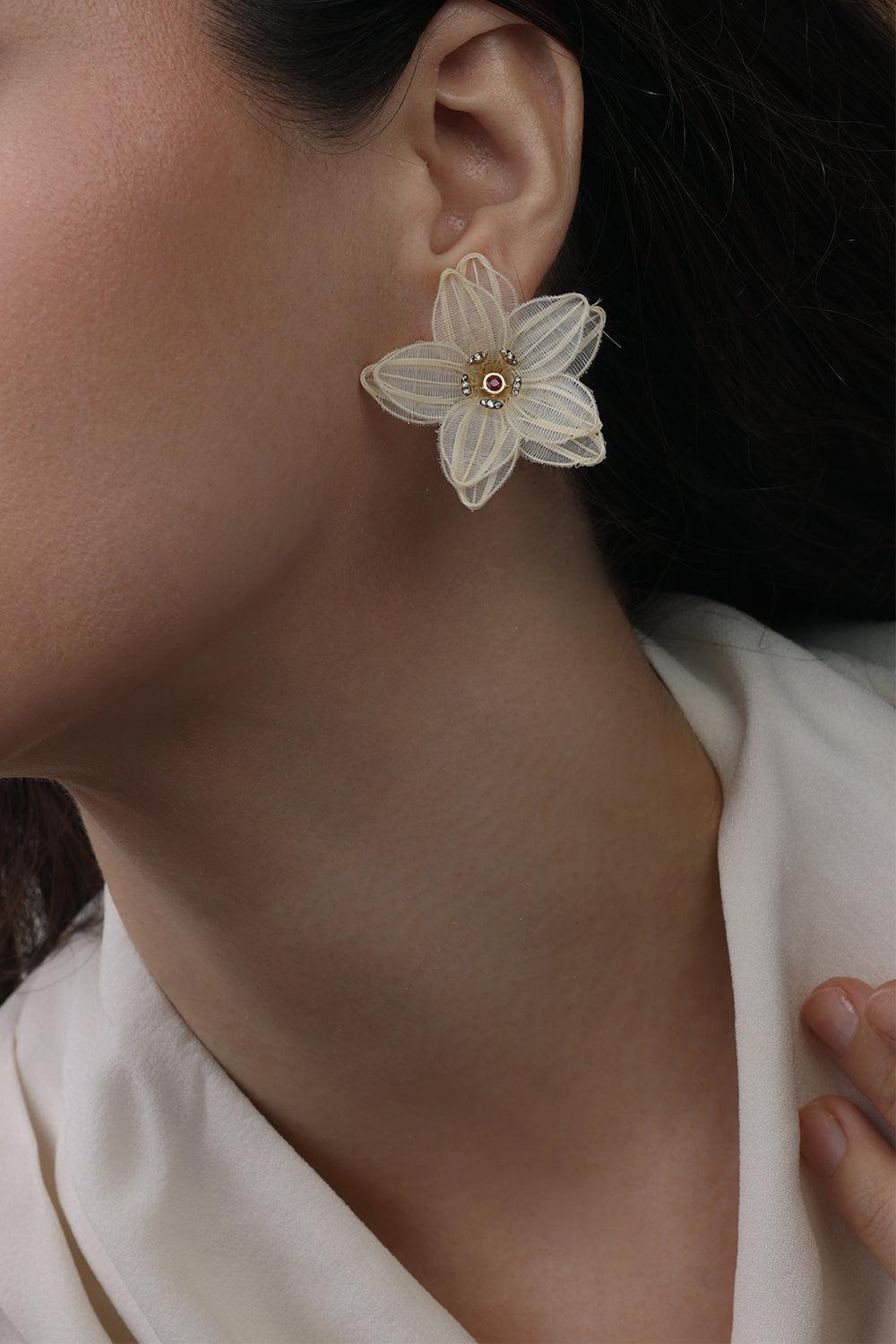  Horse Mane Flower Earrings-YELLOW GOLD-JEWELRYFINE JEWELEARRING-SILVIA FURMANOVICH 
