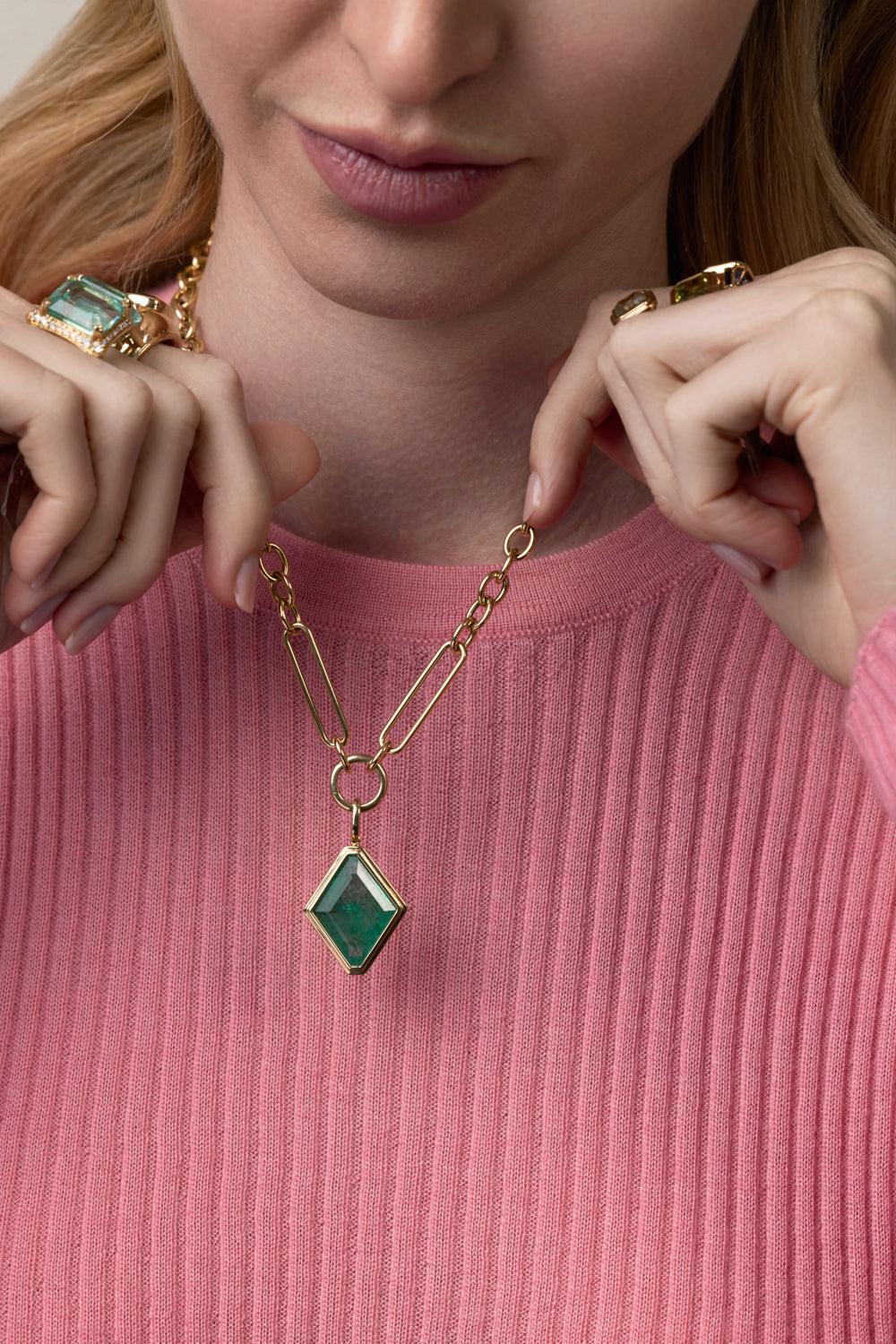 Emerald G-One Pendant Necklace-YELLOW GOLD-18-JEWELRYFINE JEWELNECKLACE O-GOSHWARA
