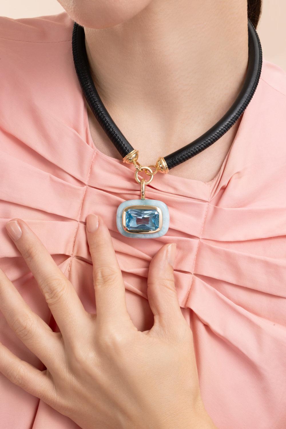Blue Topaz Large Floret Pendant-YELLOW GOLD-JEWELRYFINE JEWELPENDANT-MASON & BOOKS