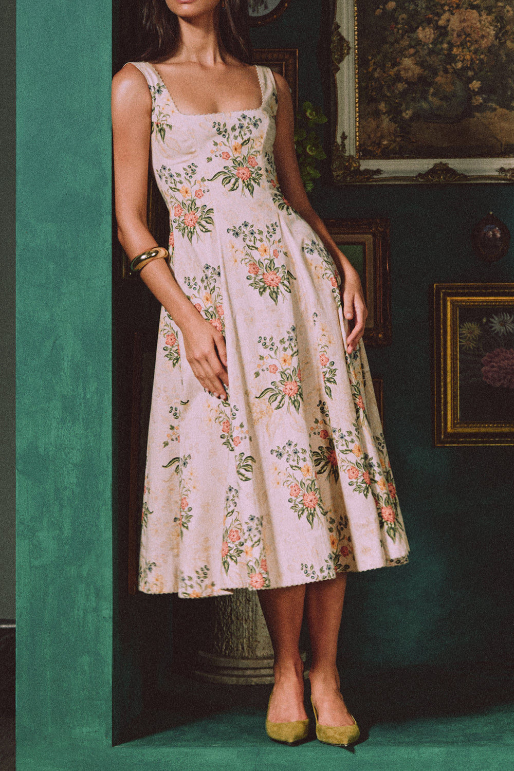 Pistilo Isolda Midi Dress