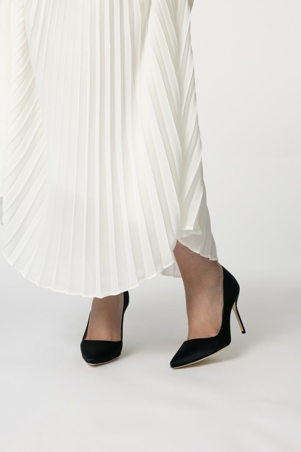 Satin BB Pump-BLACK-35-SHOEPUMP-MANOLO BLAHNIK