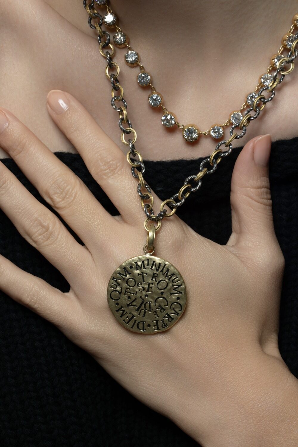 Carpe Diem Quam Pendant-YELLOW GOLD-JEWELRYFINE JEWELPENDANT-SYLVA & CIE