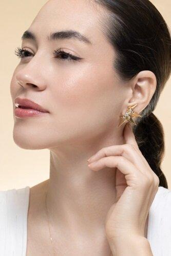 White Sapphire Étoile Laila Mini Earrings-YELLOW GOLD-JEWELRYFINE JEWELEARRING-CAROL KAUFFMANN