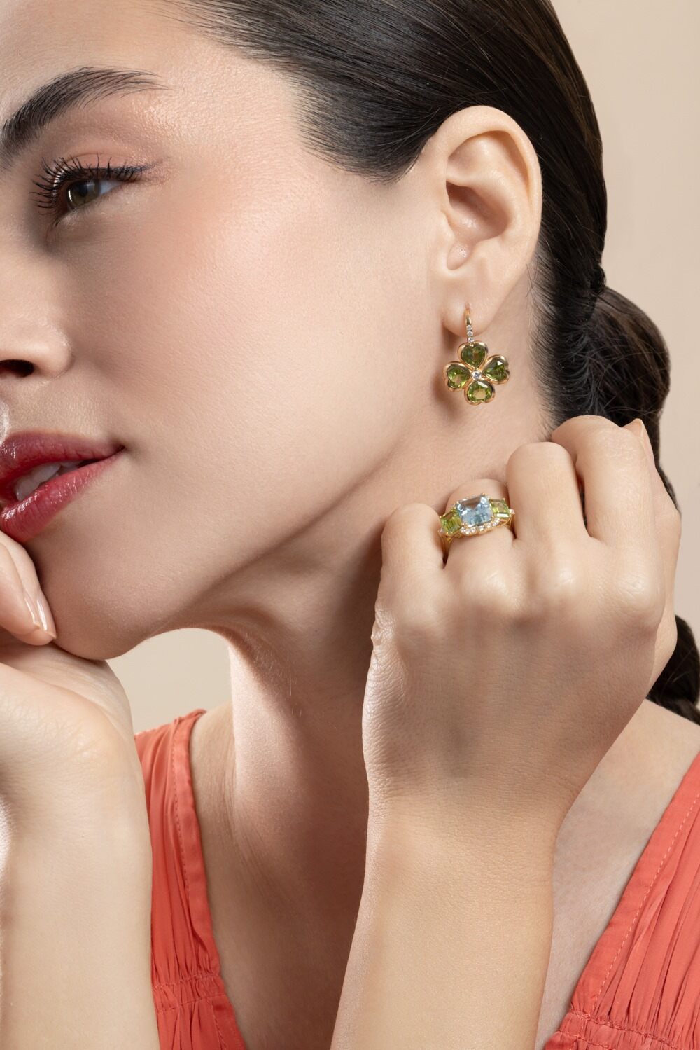 Diamond Peridot Clover G-One Earrings-YELLOW GOLD-JEWELRYFINE JEWELEARRING-GOSHWARA