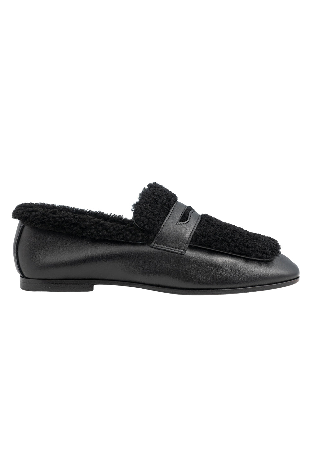 Essenziale Shearling Loafer - Black