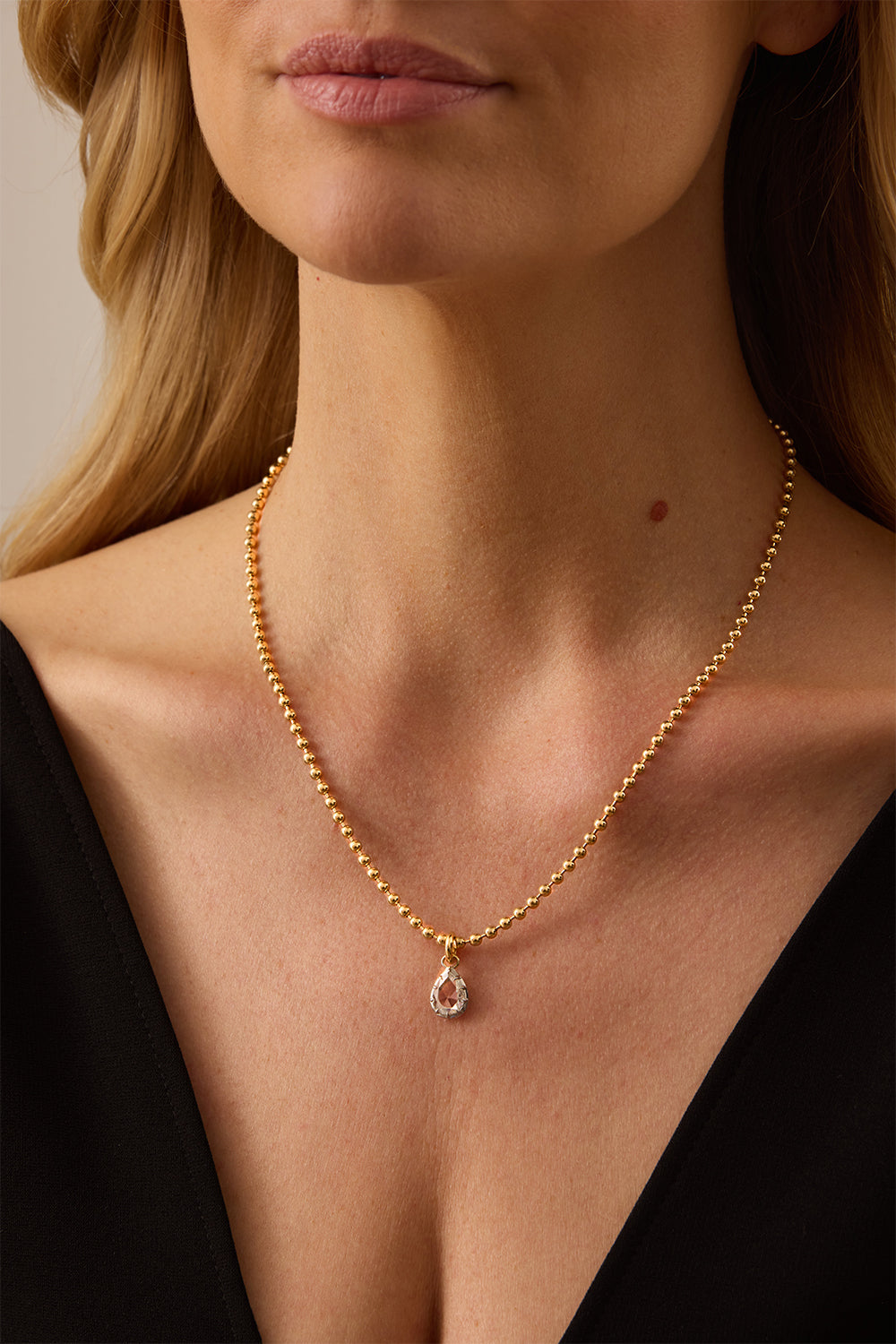 Diamond Pear Essence Thick Beaded Necklace