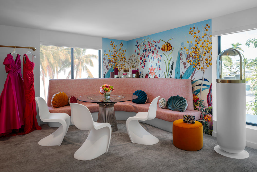 a room with pink couch