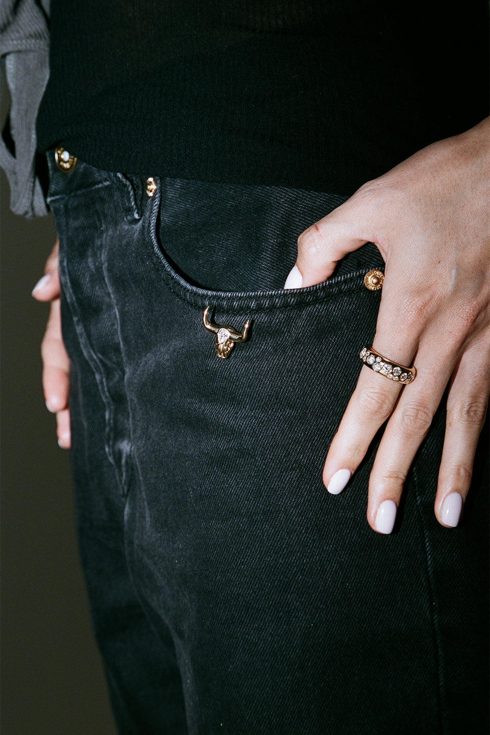 Diamond Mini Bull Pin