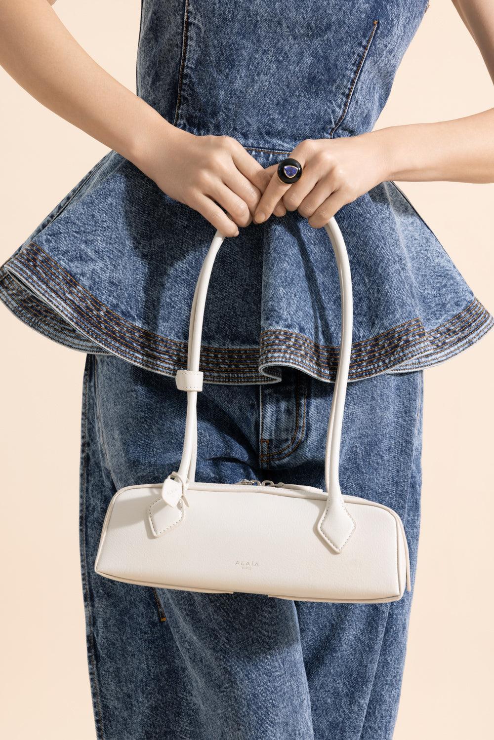 Small Le Teckel Bag - Ivory-IVOIRE-HANDBAGTOP HANDLE-ALAÏA
