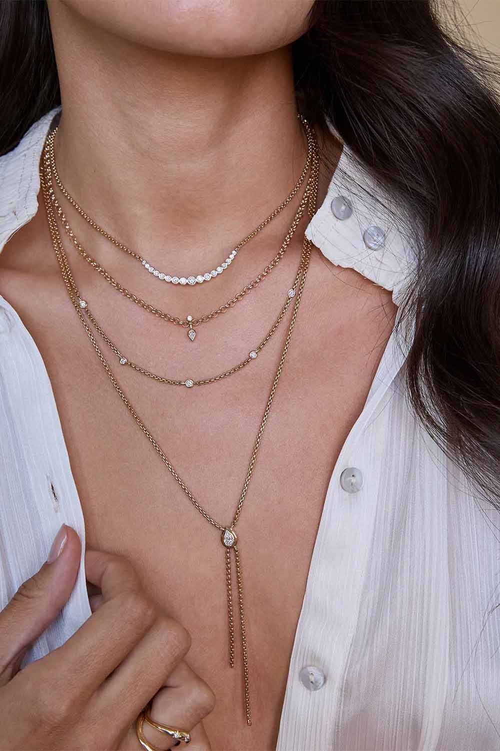 Diamond Graduating Bezel Box Chain Necklace