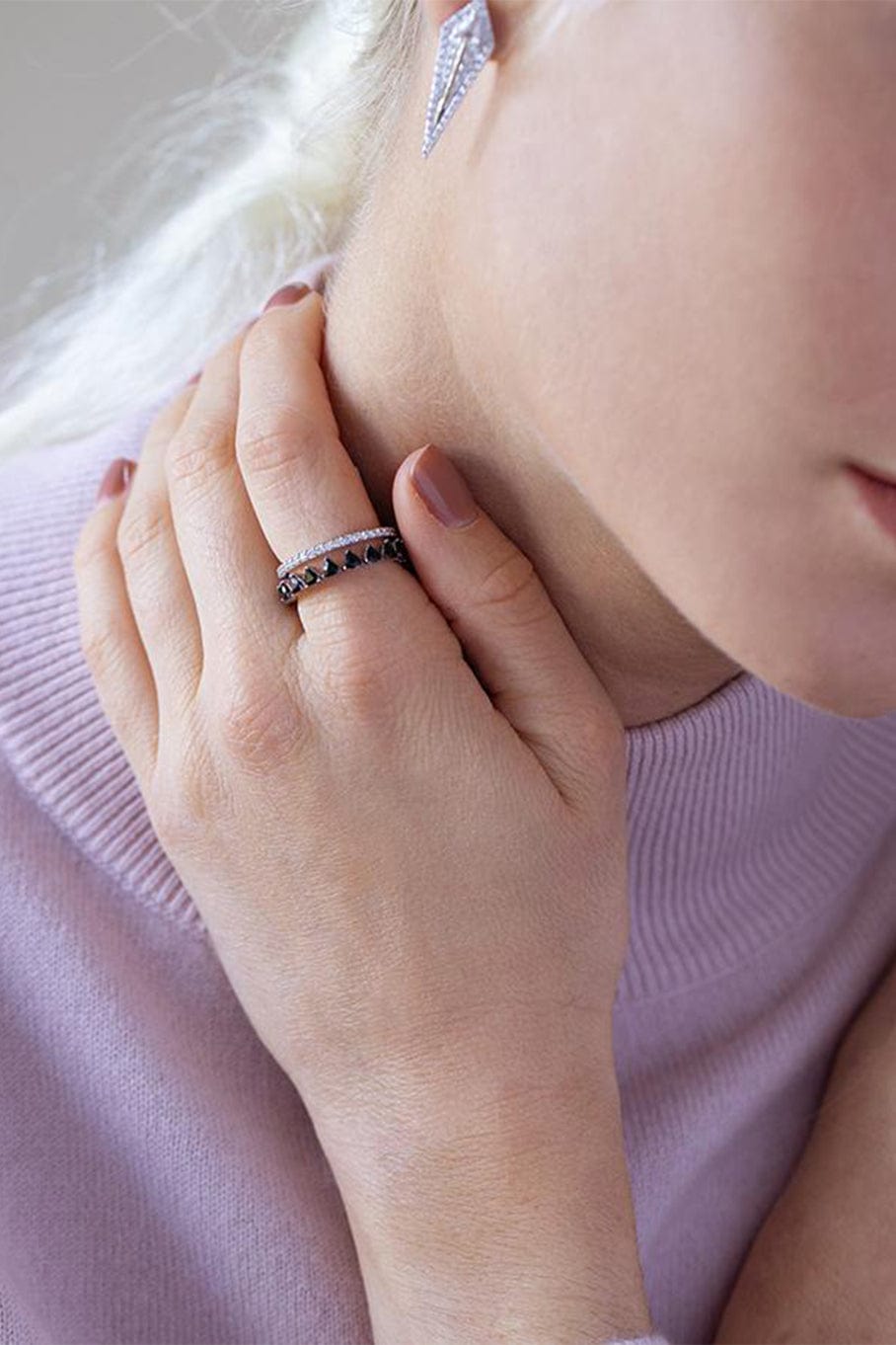 ALESSA JEWELRY-Spear Black and White Diamond Ring-WHITE GOLD