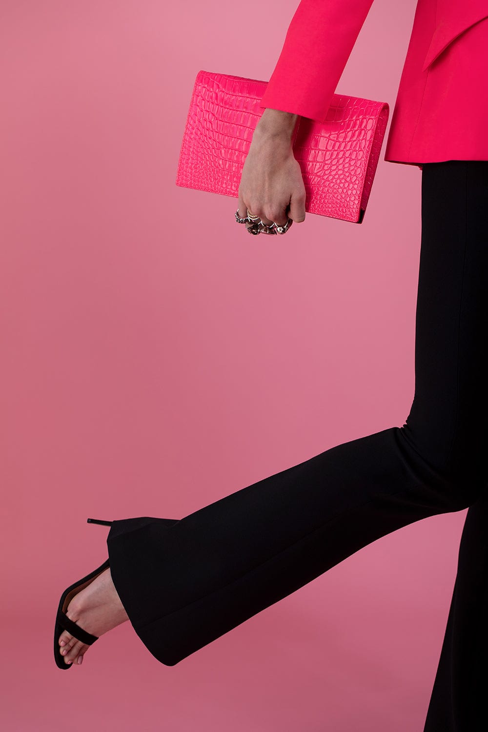 ALEXANDER MCQUEEN-Skull Four Ring Flat Clutch- Neon Pink-NEON PINK