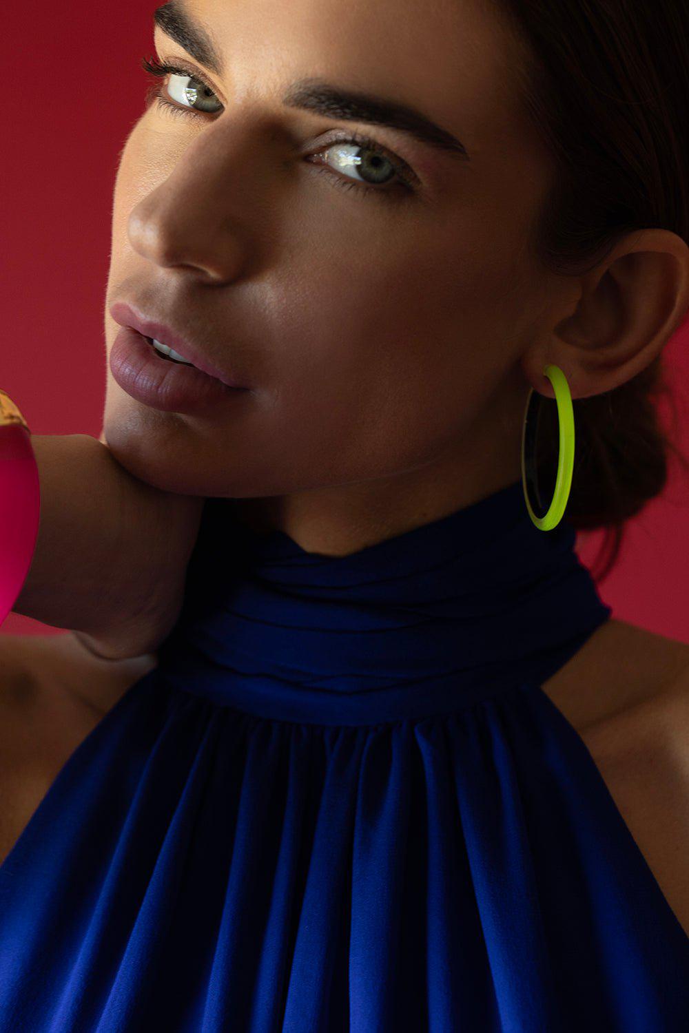 ALEXIS BITTAR-Skinny Lucite Hoop Earrings - Yellow-NEONYLW