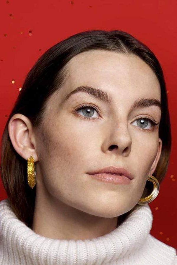 ALISON LOU-Small Gold Glitter Jelly Hoops-YELLOW GOLD