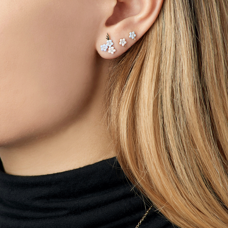 ALISON LOU-Tiny Flower Stud-YELLOW GOLD