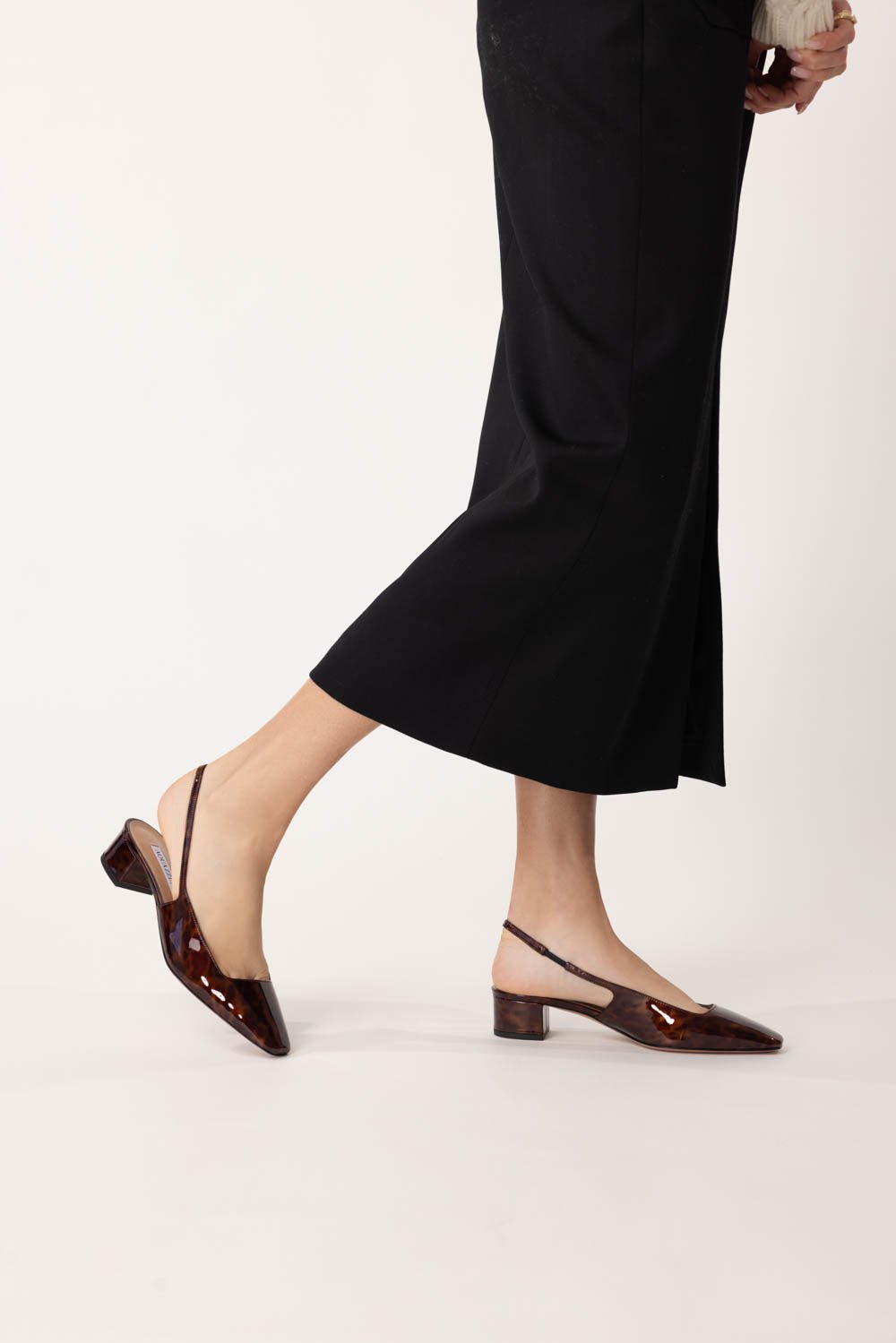 AQUAZZURA-Ginza Slide 35-