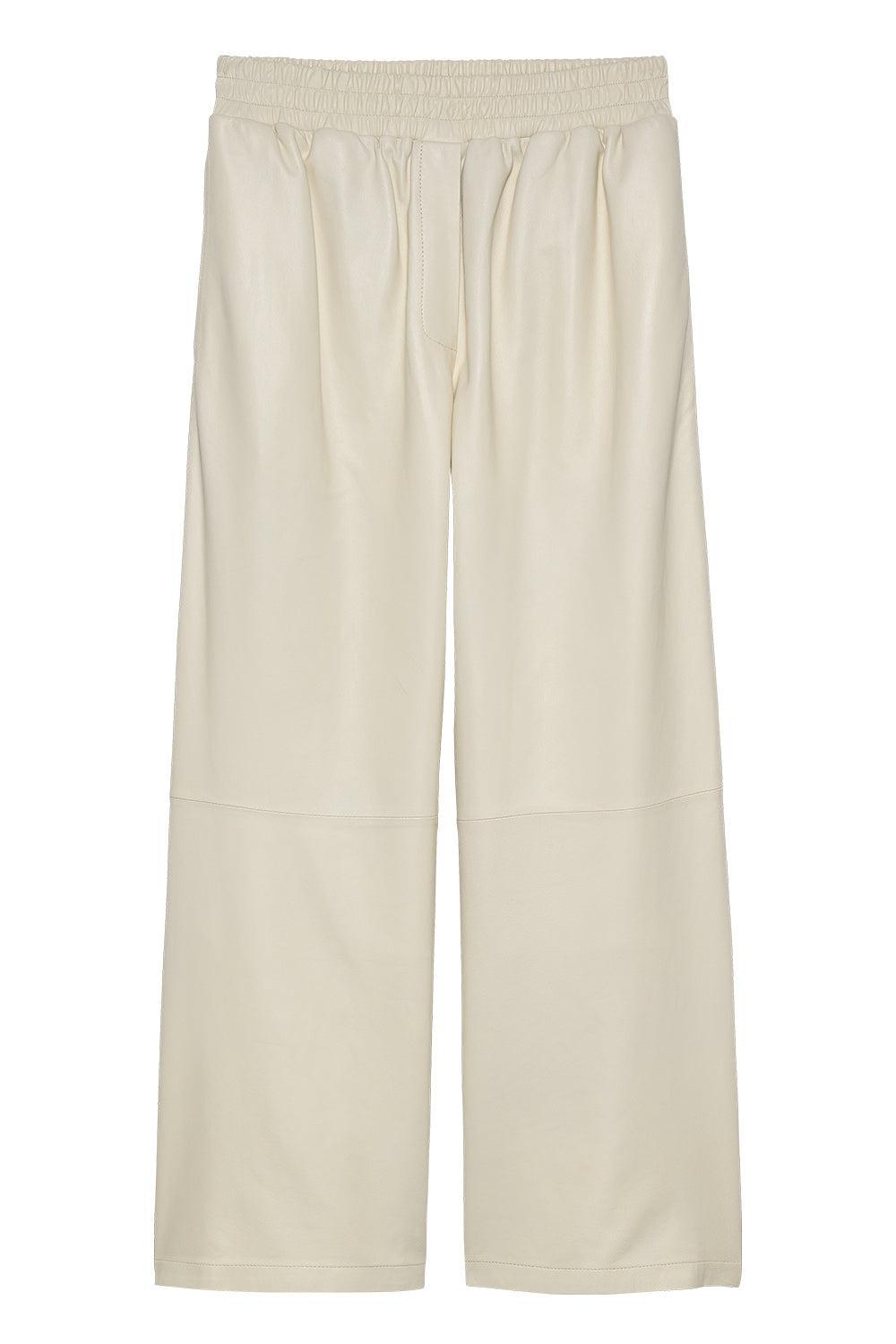 Elizabeth Pant