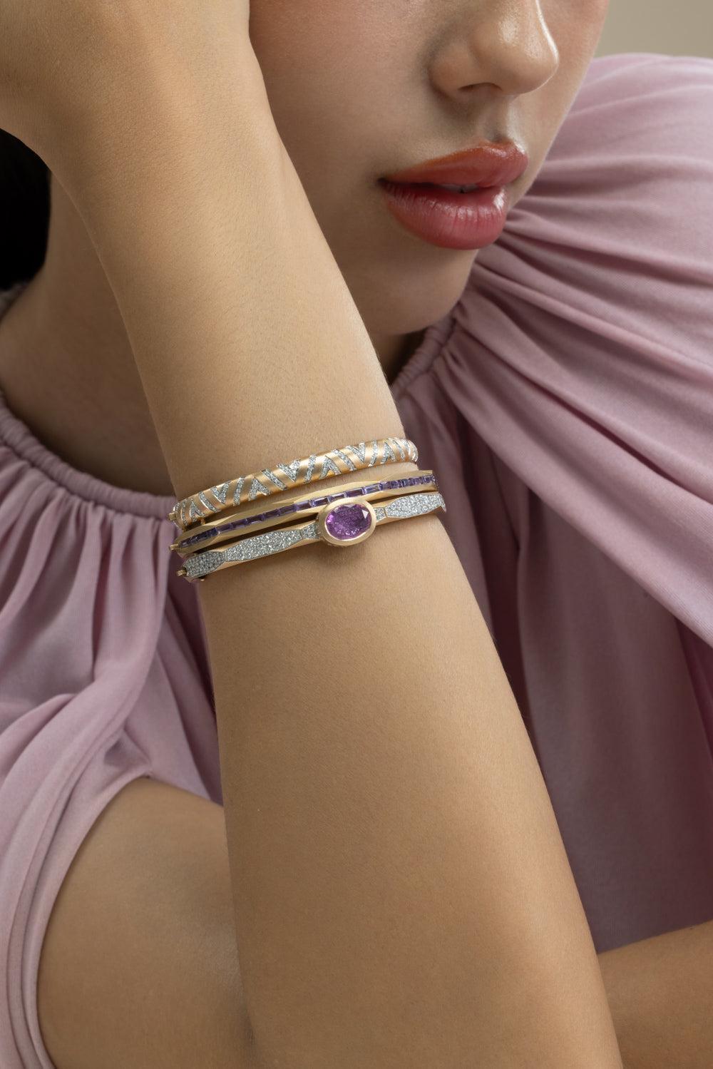 Diamond Baguette Black Enigma Bangle Bracelet-YELLOW GOLD-JEWELRYFINE JEWELBRACELET O-ARUNASHI