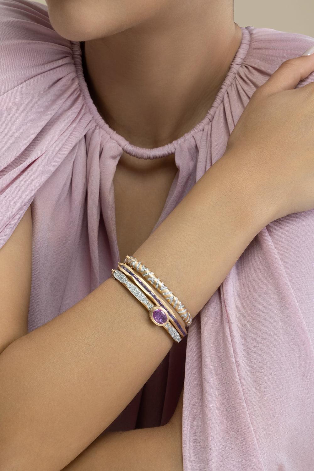 Diamond Baguette Black Enigma Bangle Bracelet-YELLOW GOLD-JEWELRYFINE JEWELBRACELET O-ARUNASHI